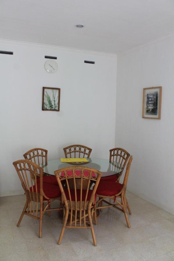 The Forest Villa Bogor Kültér fotó