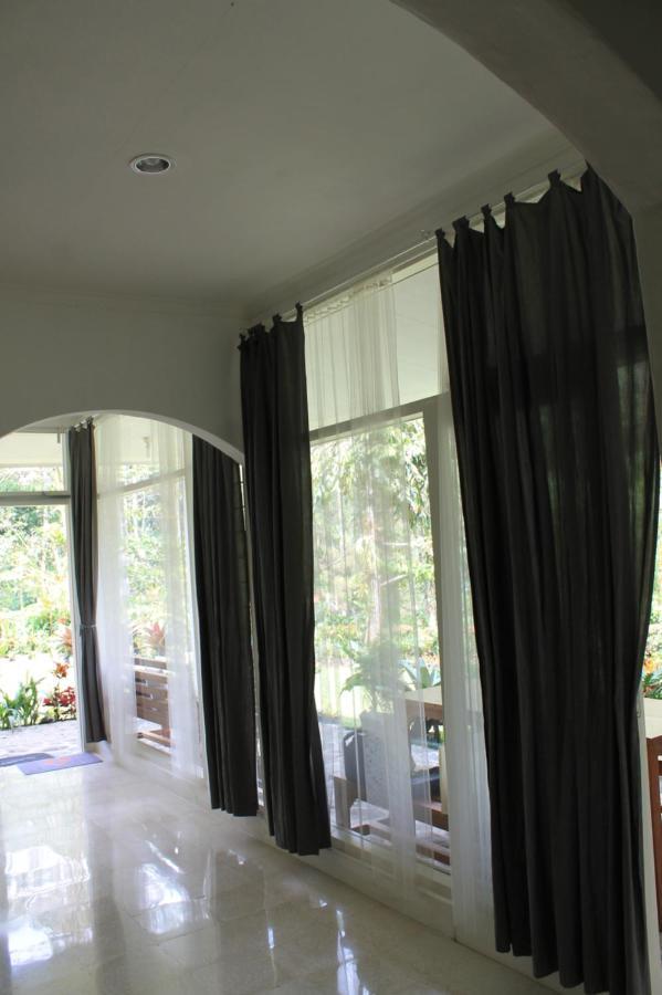The Forest Villa Bogor Kültér fotó
